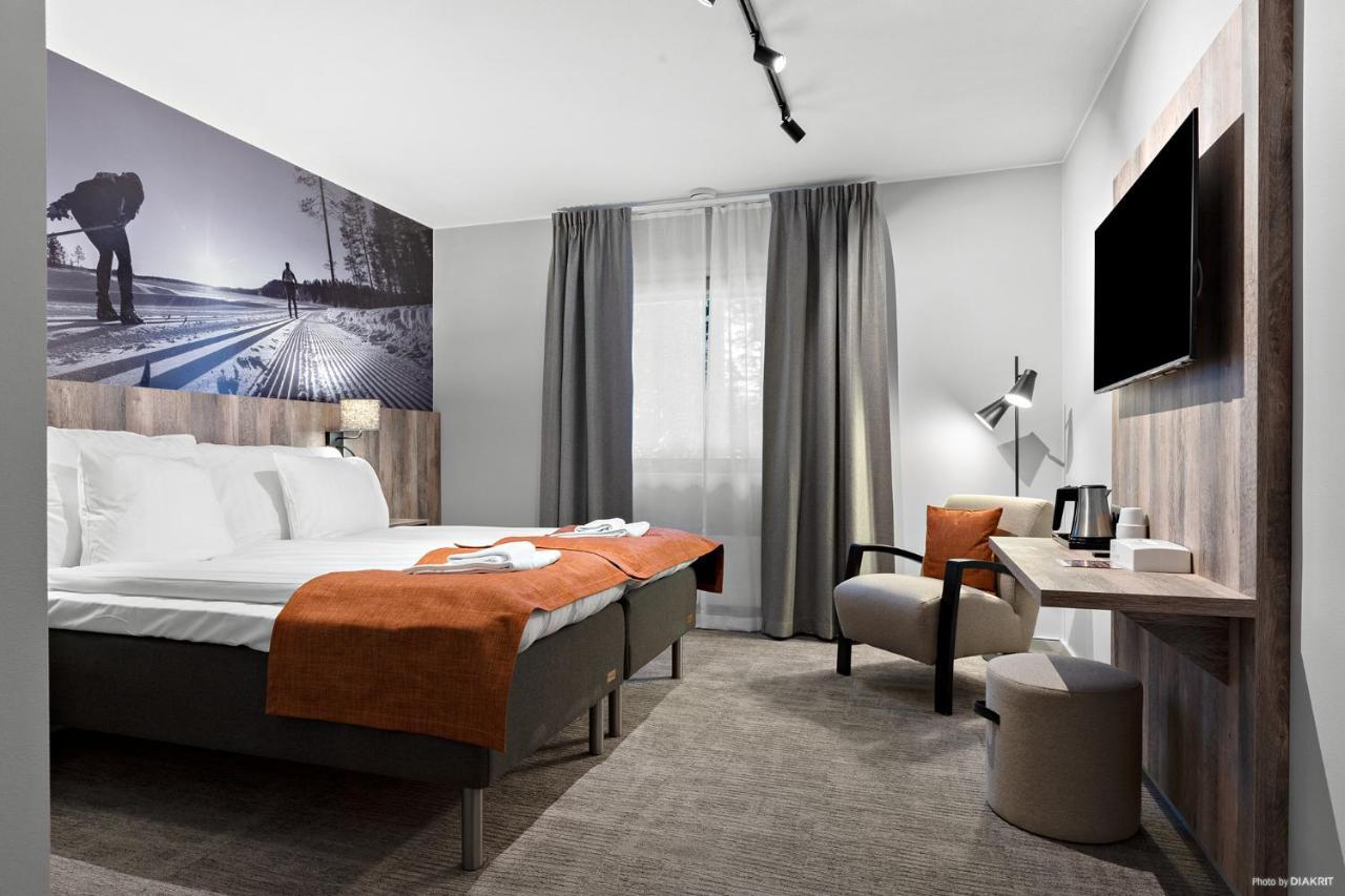 First Camp Moraparken Hotel ภายนอก รูปภาพ
