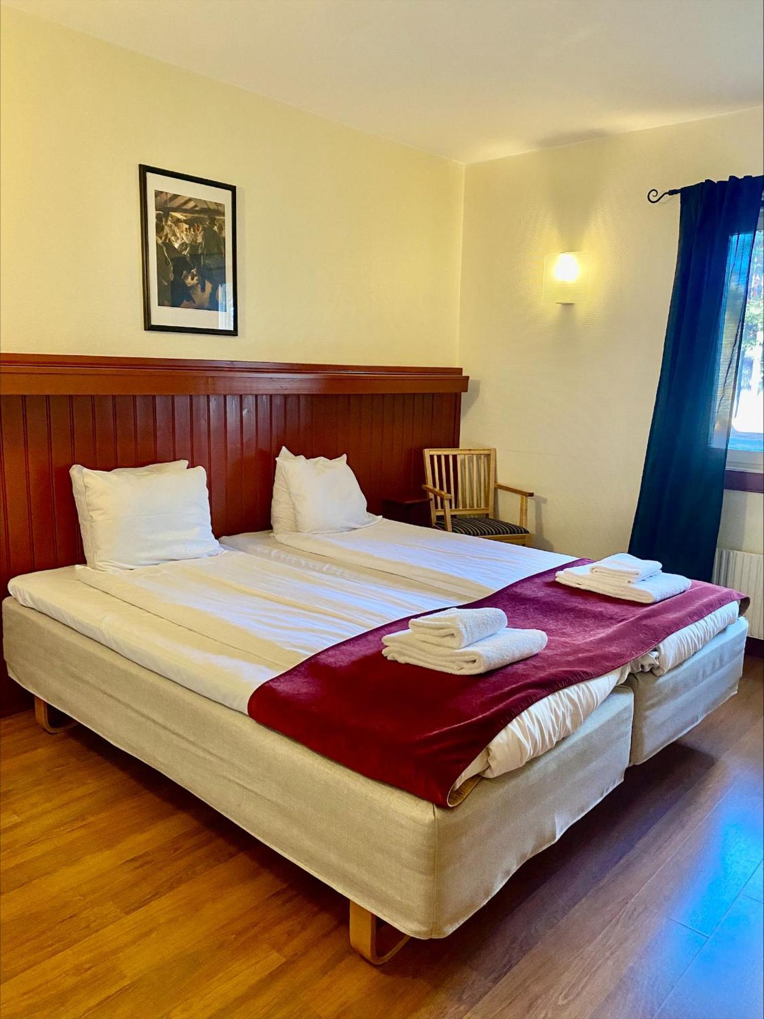First Camp Moraparken Hotel ภายนอก รูปภาพ